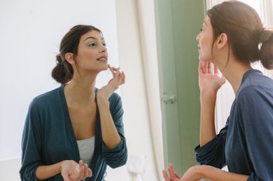 Why-you-should-consider-adding-peptide-face-cream-to-your-anti-aging-routine53