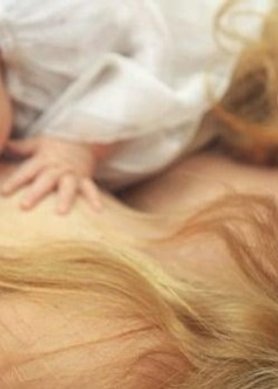caduta capelli durante allattamento