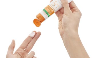 applicazione trattamento opacizzante 3 in 1