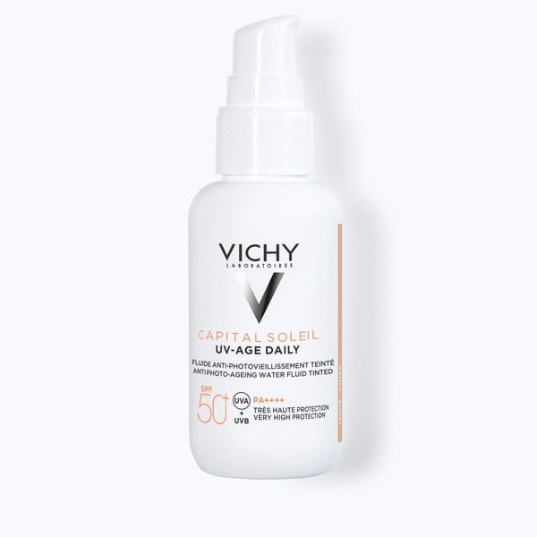 capital-soleil-uv-age-tinted-pack4